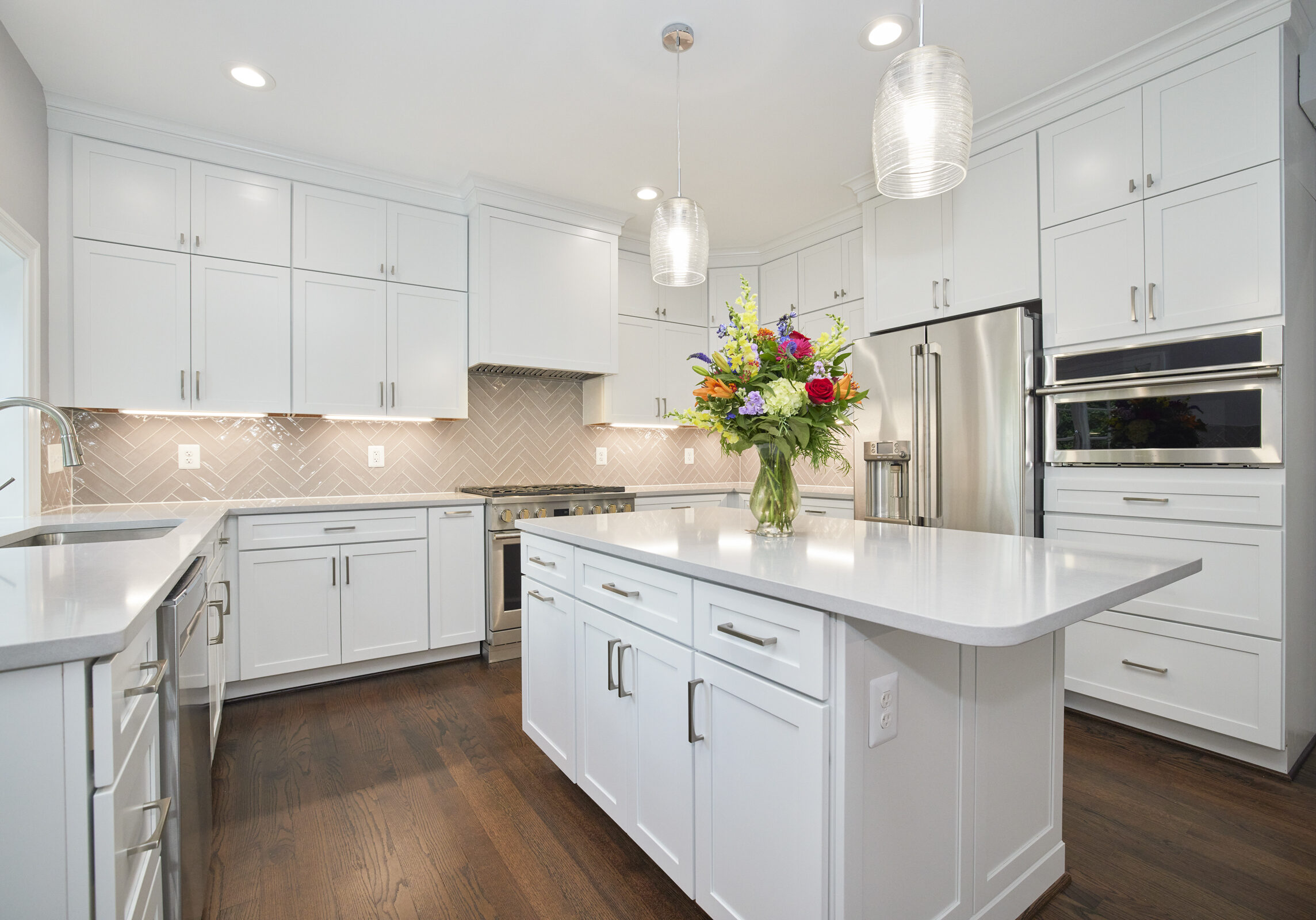 KITCHEN REMODELING